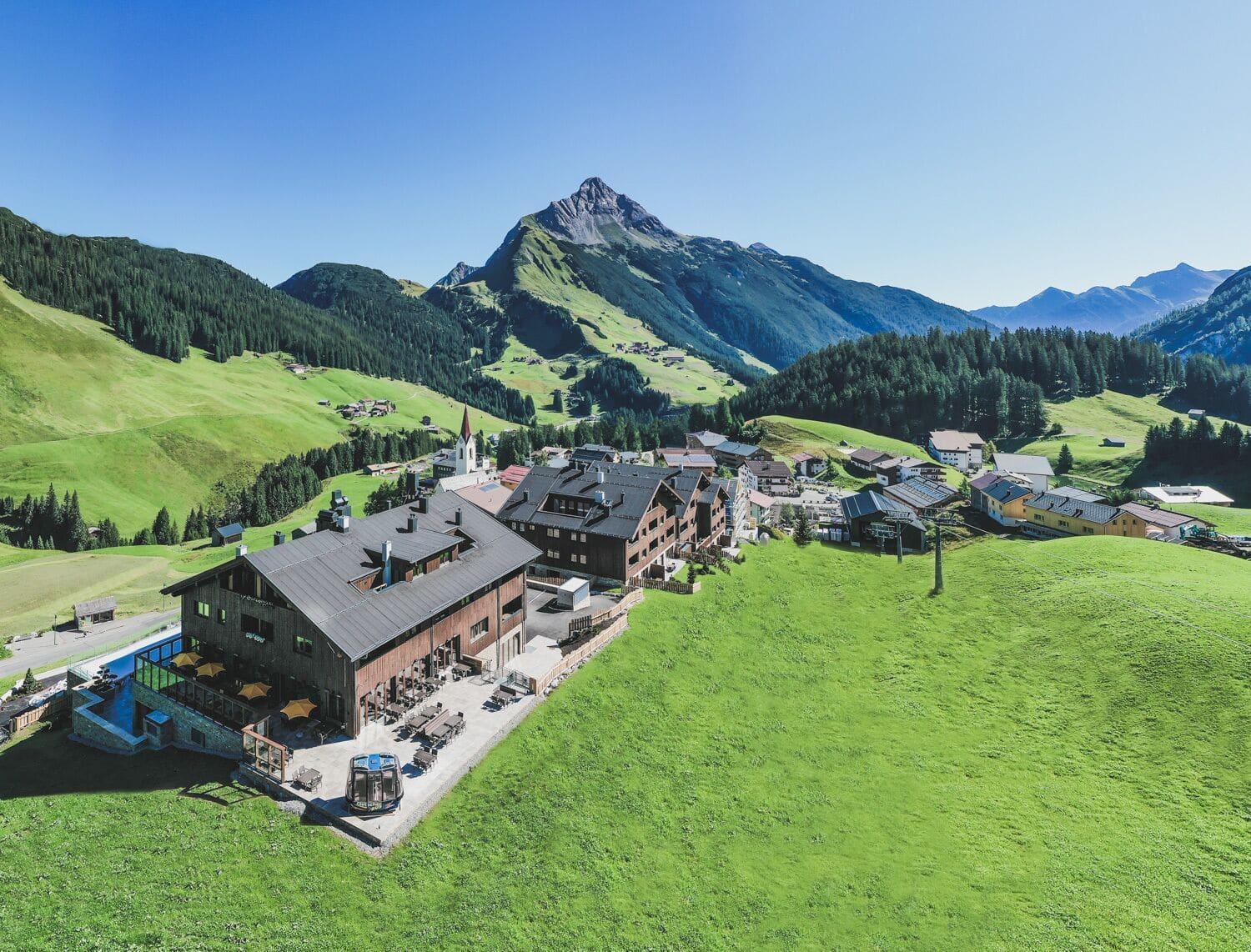 Alpenparks Hotel & Apartment Arlberg Warth Mit Pool Exterior foto