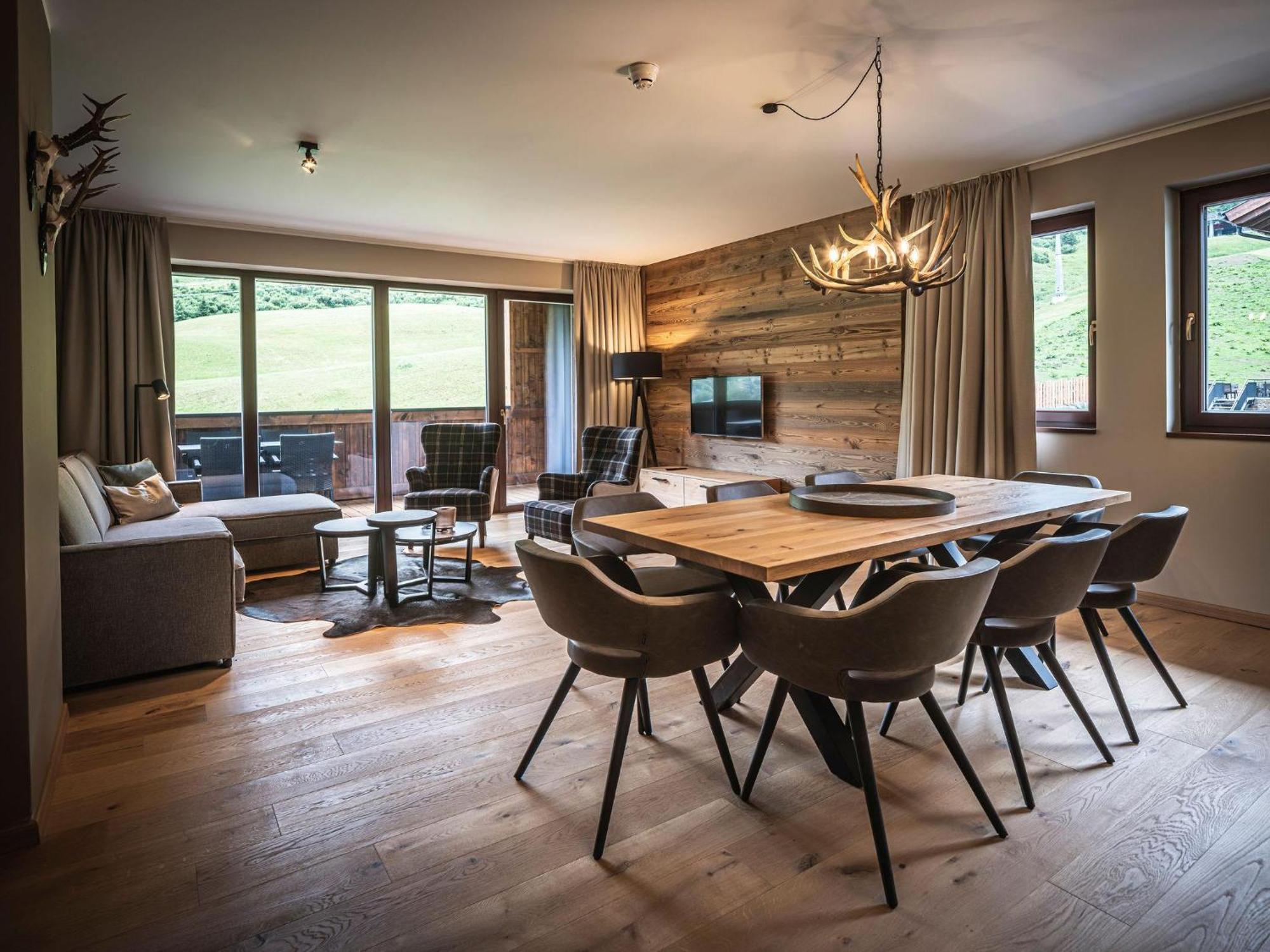 Alpenparks Hotel & Apartment Arlberg Warth Mit Pool Exterior foto