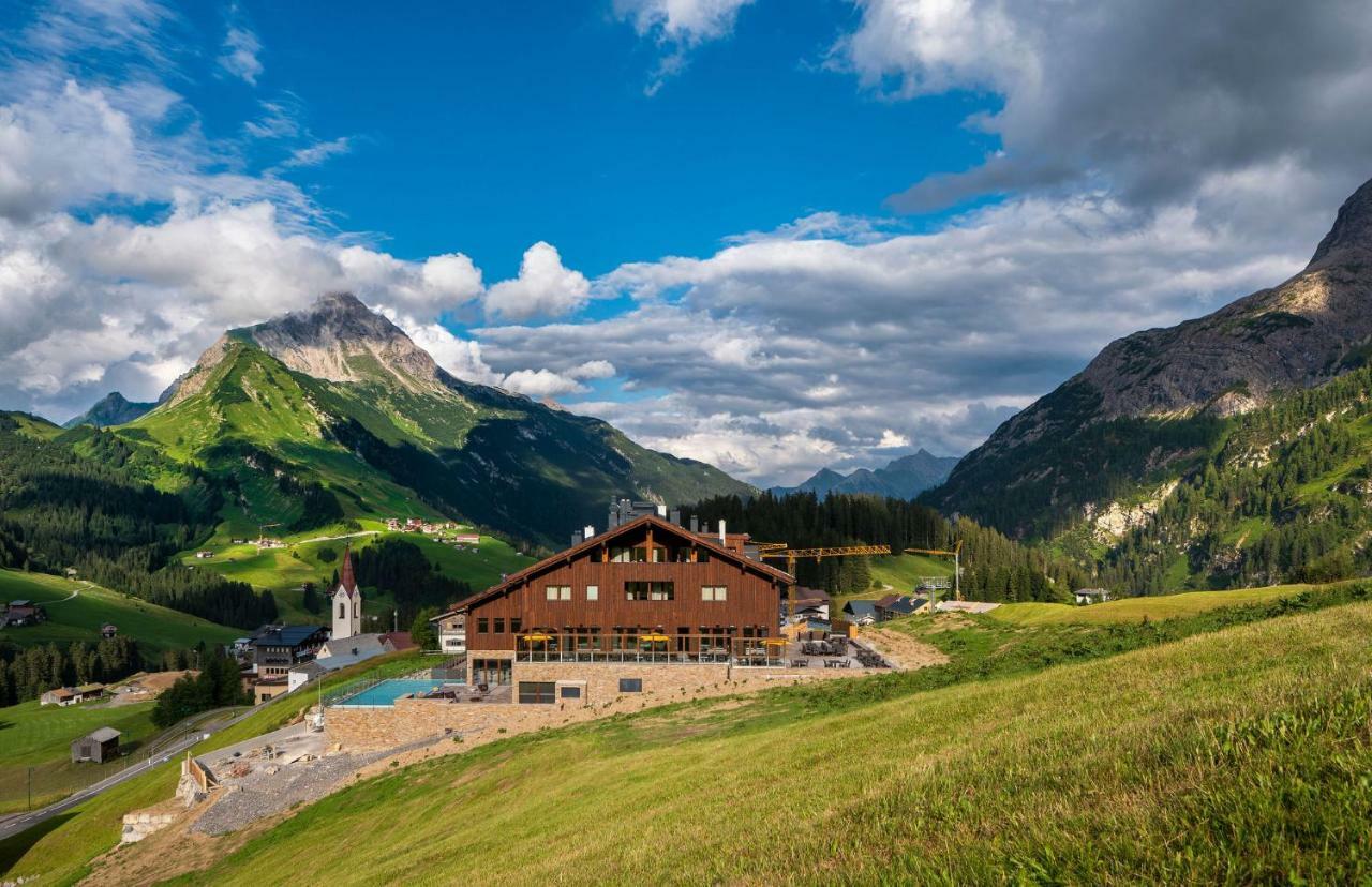 Alpenparks Hotel & Apartment Arlberg Warth Mit Pool Exterior foto